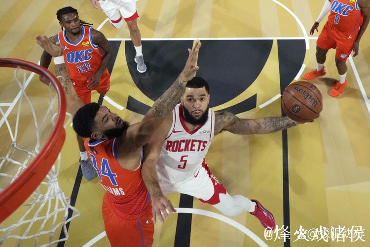 范弗里特38分助火箭力克雷霆 骑士打破绿军7连胜神话